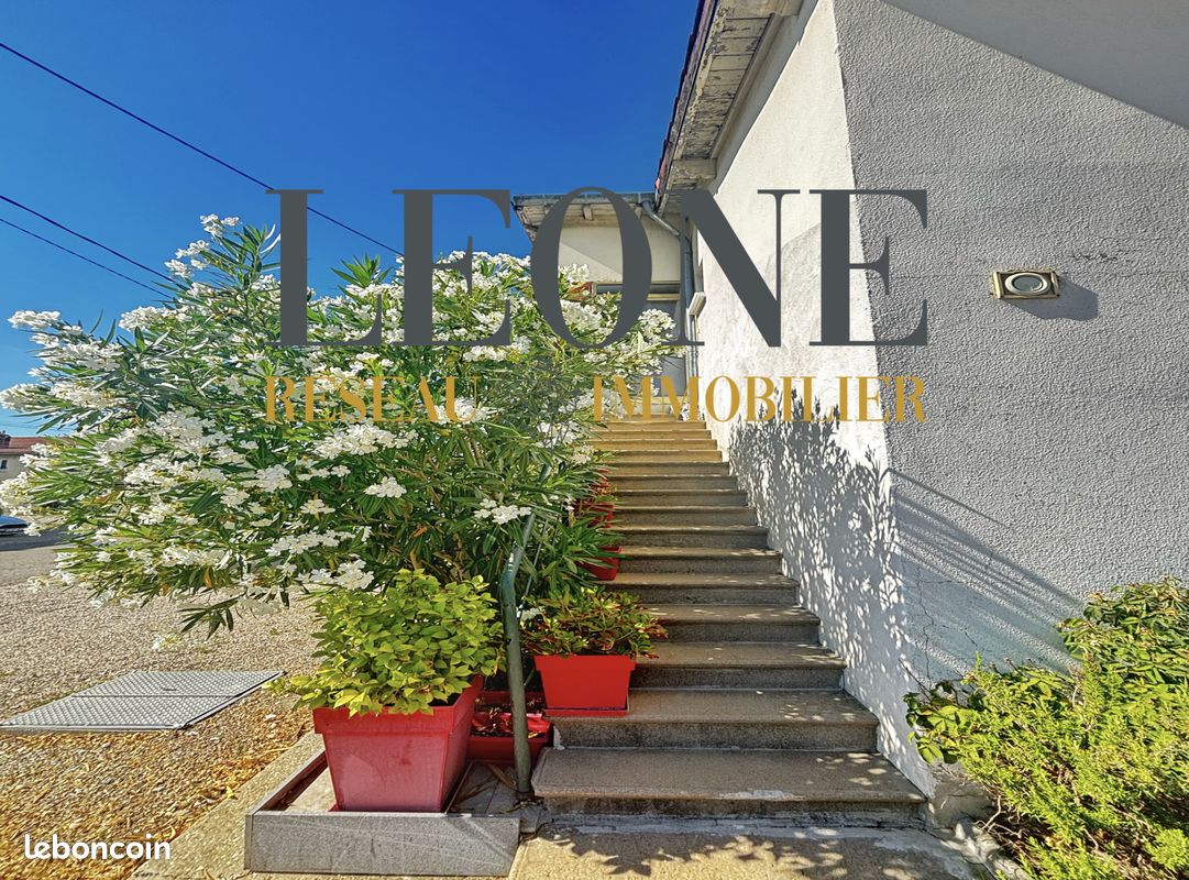 Appartement 5 pièces 115 m² · à Saint-Fons · 115 m² · 199 000 €