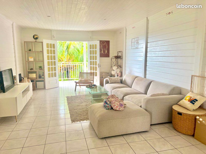 Maison 3 pièces 100 m² · à Fort-de-France · 100 m² · 1 800 €/mois