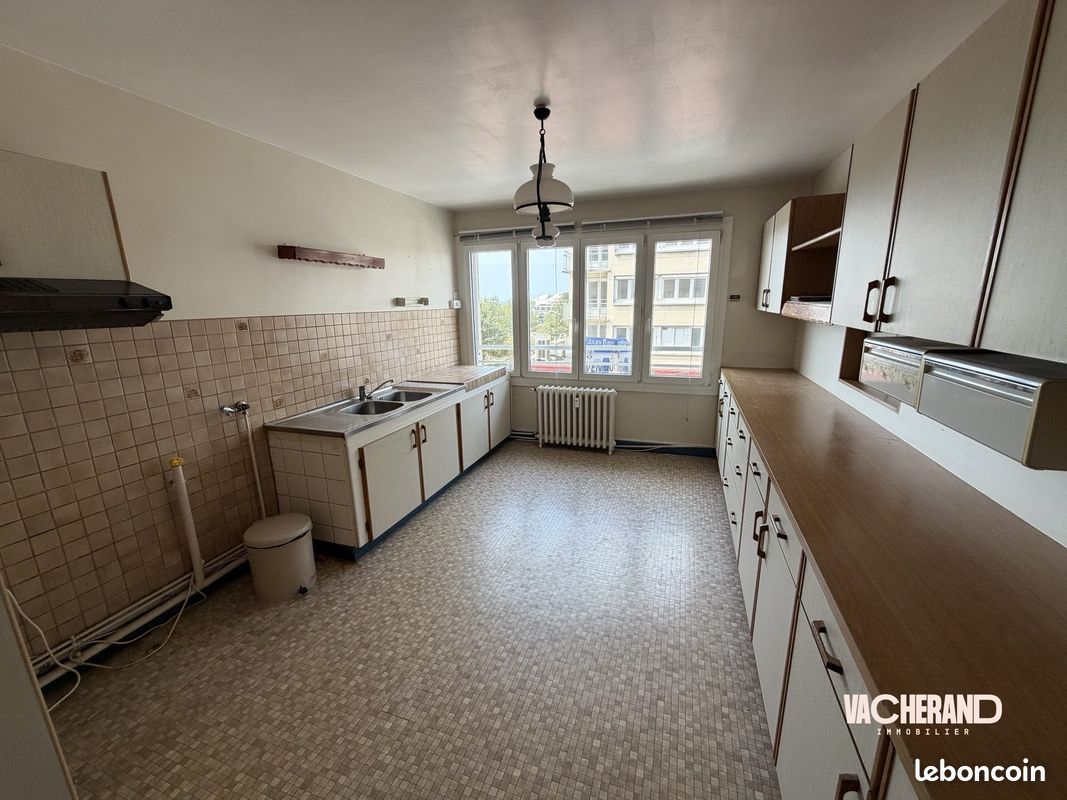 Appartement 5 pièces 134 m² · à Boulogne-sur-Mer · 134 m² · 189 900 €