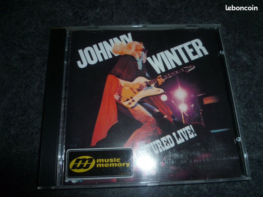 CD " Captured Live " de Johnny Winter (image 1)