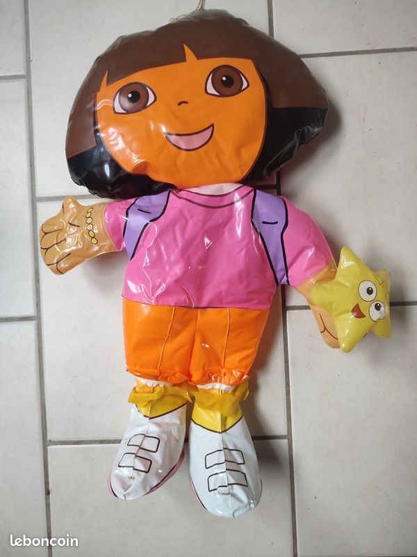 Poupée Dora L'exploratrice 13,5'' (2010) Avec Sac à Dos Gonflable – Neuf Sous Emballage