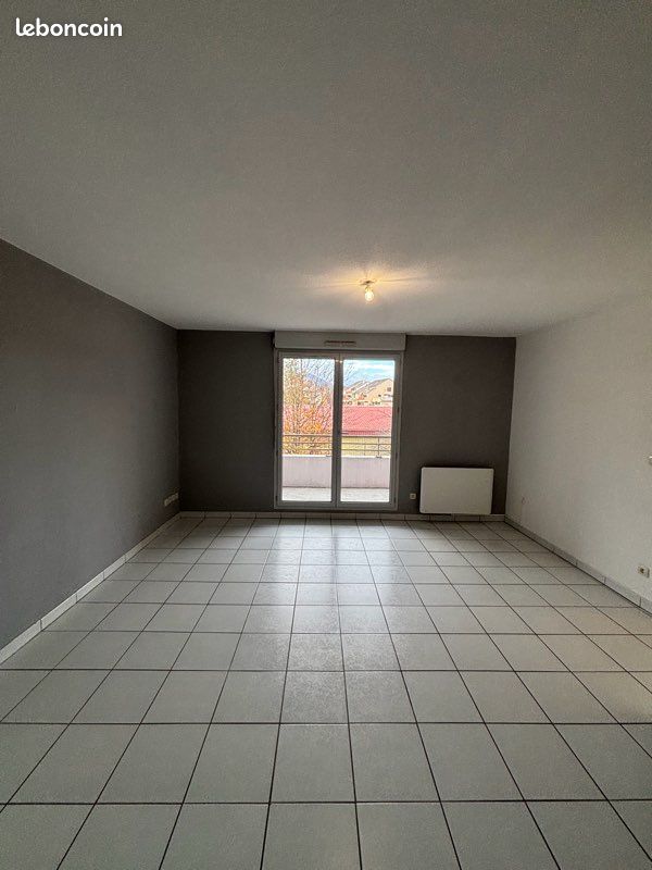 Appartement 3 pièces 53 m² · à Belley · 53 m² · 750 €