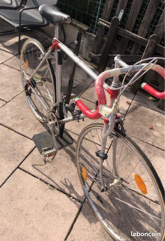 CYCLISME PEUGEOT BAROUDEUR PAIRE SACOCHE velo
