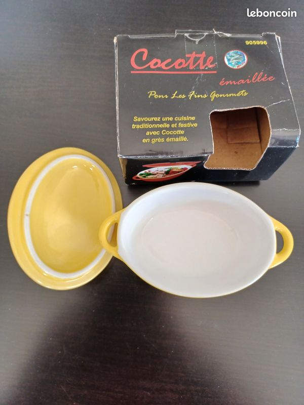 Petite Cocotte En Grès Marron – Céramique Générique, état D'occasion