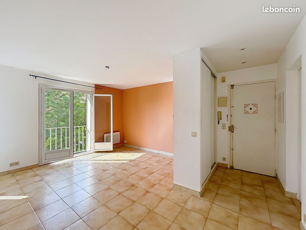 Appartement 3 pièces 71 m² · à Aix-en-Provence · 71 m² · 285 000 €