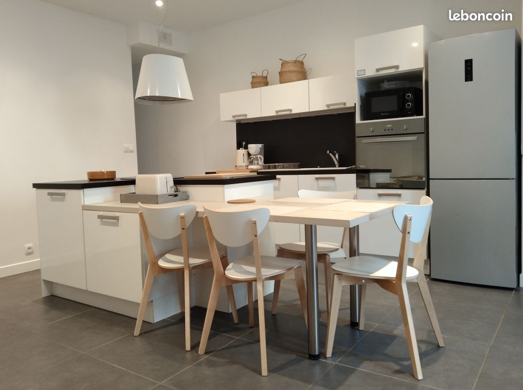 Appartement 2 pièces 56 m² · à Sète · 56 m² · 790 €/mois