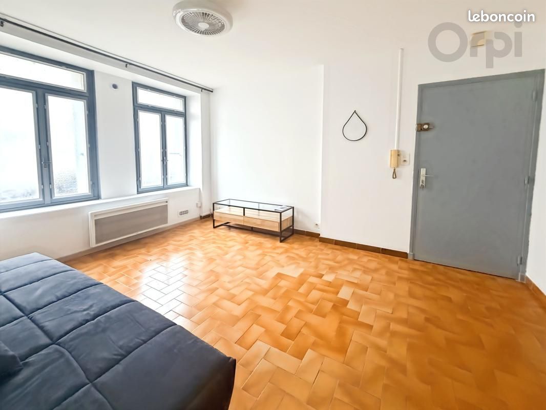Appartement 1 pièce 25 m² · à Sisteron · 25 m² · 450 €