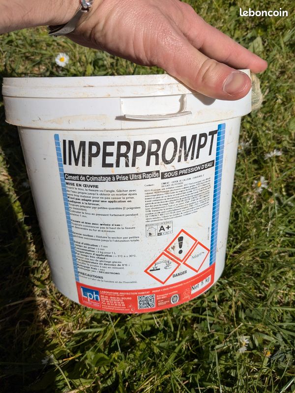 Sikatop 145 cuvelage et Imperprompt ciment de colmatage (image 2)