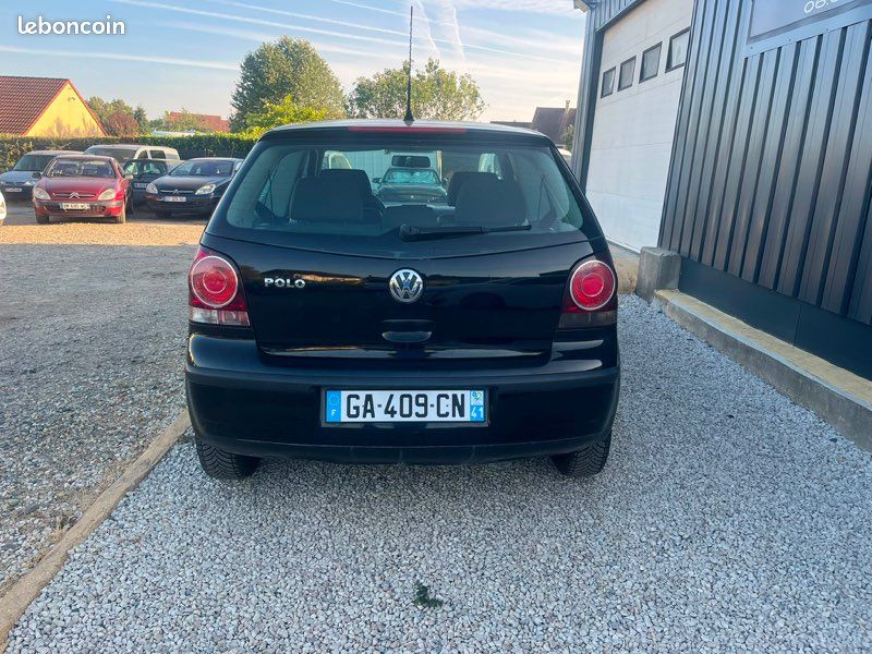 VOLKSWAGEN POLO 4 1.4 TDI 70CH 4CV fiscaux CT OK (image 5)