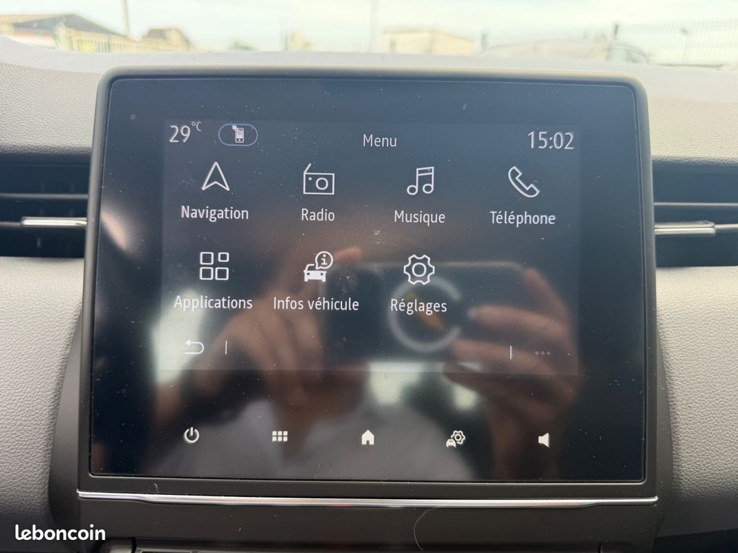 RENAULT CLIO V 1.0 TCE 90CH AIR - GPS - CARPLAY - REGULATEUR / LIMITEUr (image 18)