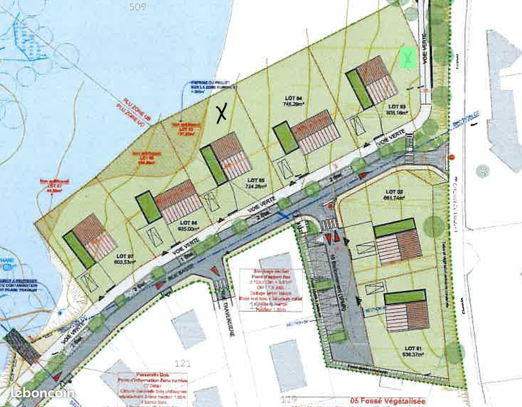 Terrain 702 m² · à Le Chambon-sur-Lignon · 702 m² · 48 000 €