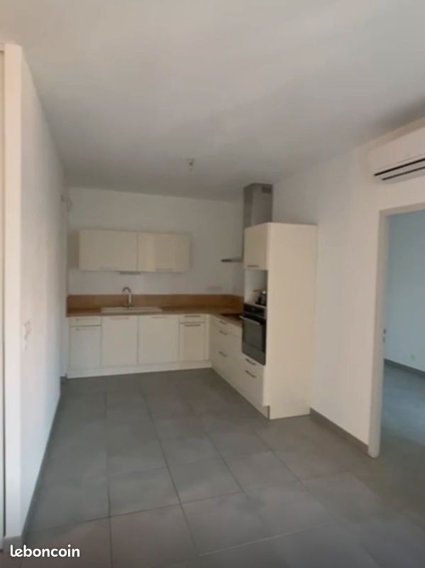 Appartement 2 pièces 42 m² · à Nîmes · 42 m² · 690 €