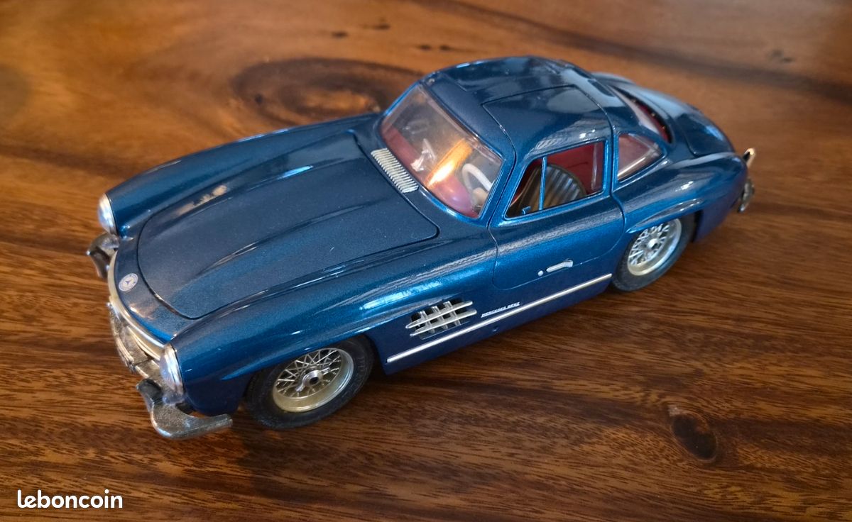 MERCEDES-BENZ 300 SL BURAGO au 1/18 - Collection