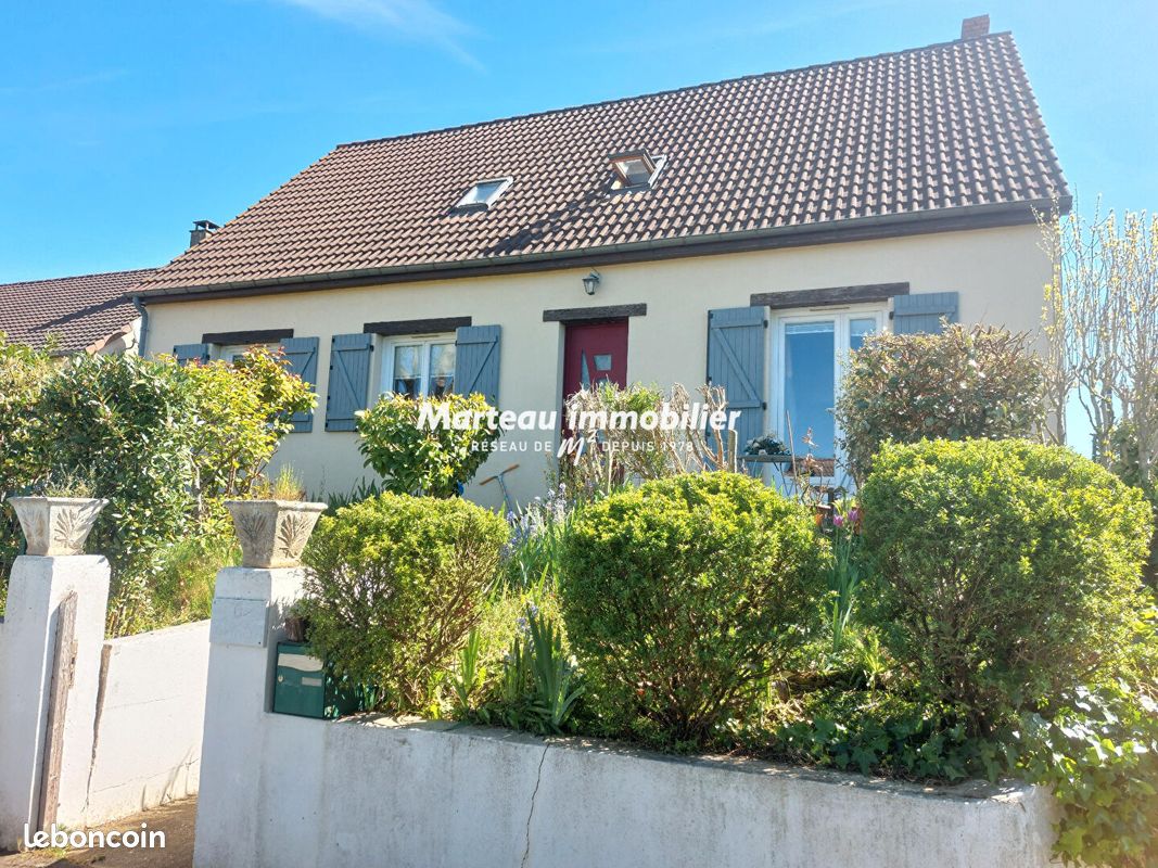 Maison 6 pièces 150 m² · à Aigné · 150 m² · 251 215 €