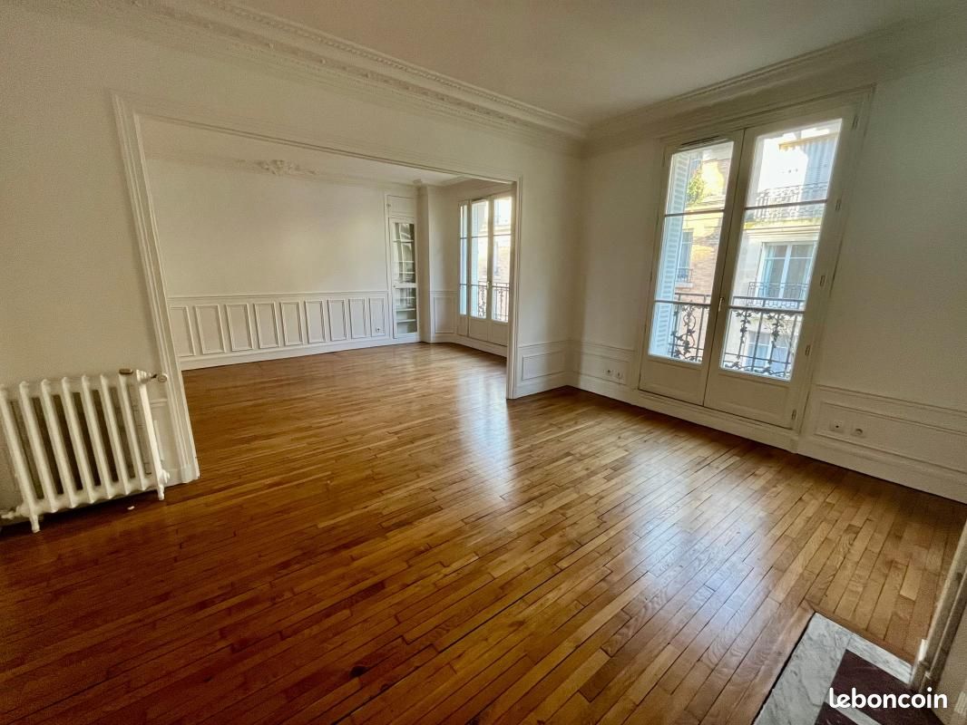 Appartement 3 pièces 95 m² · à Paris · 95 m² · 2 861 €/mois