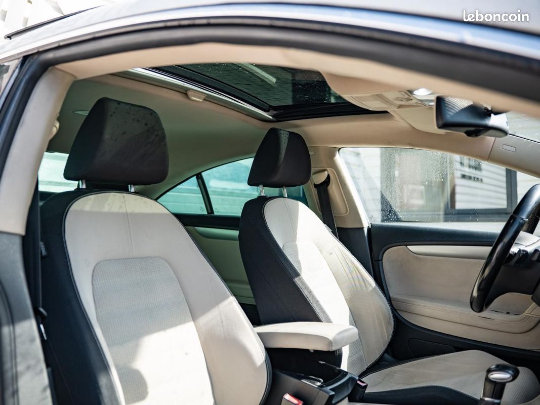 VOLKSWAGEN PASSAT CC 1.8 TFSI 160Cv DSG7 (image 9)