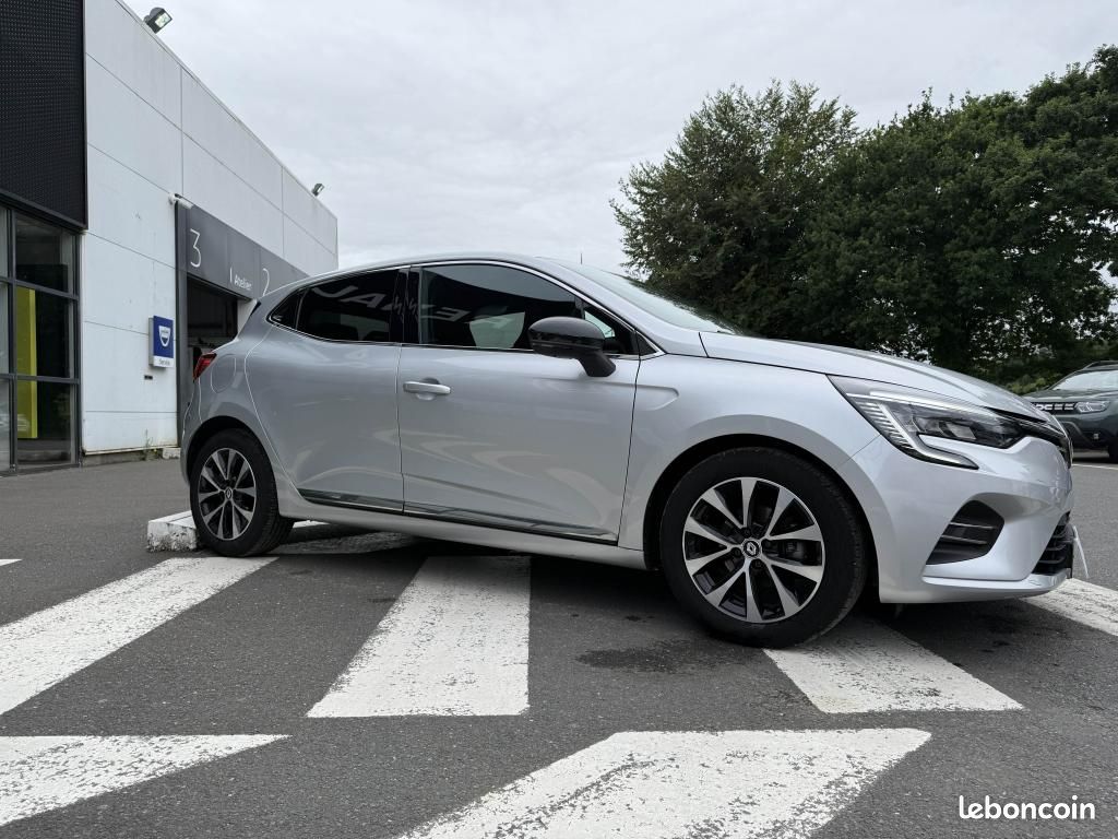 RENAULT CLIO 1.0 Tce - 90 V BERLINE Techno PHASE 1 (image 2)
