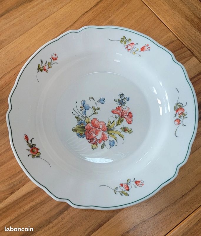 V1 / Plat Assiette De Service Vintage Arcopal Blanc Fleuris 29Cm Très