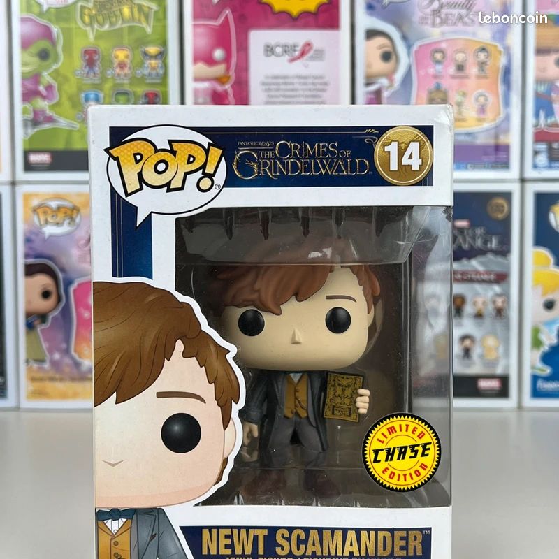 Funko Pop! The Crimes of Grindelwald Newt Scamander Chase Edition Figure #14 - ES