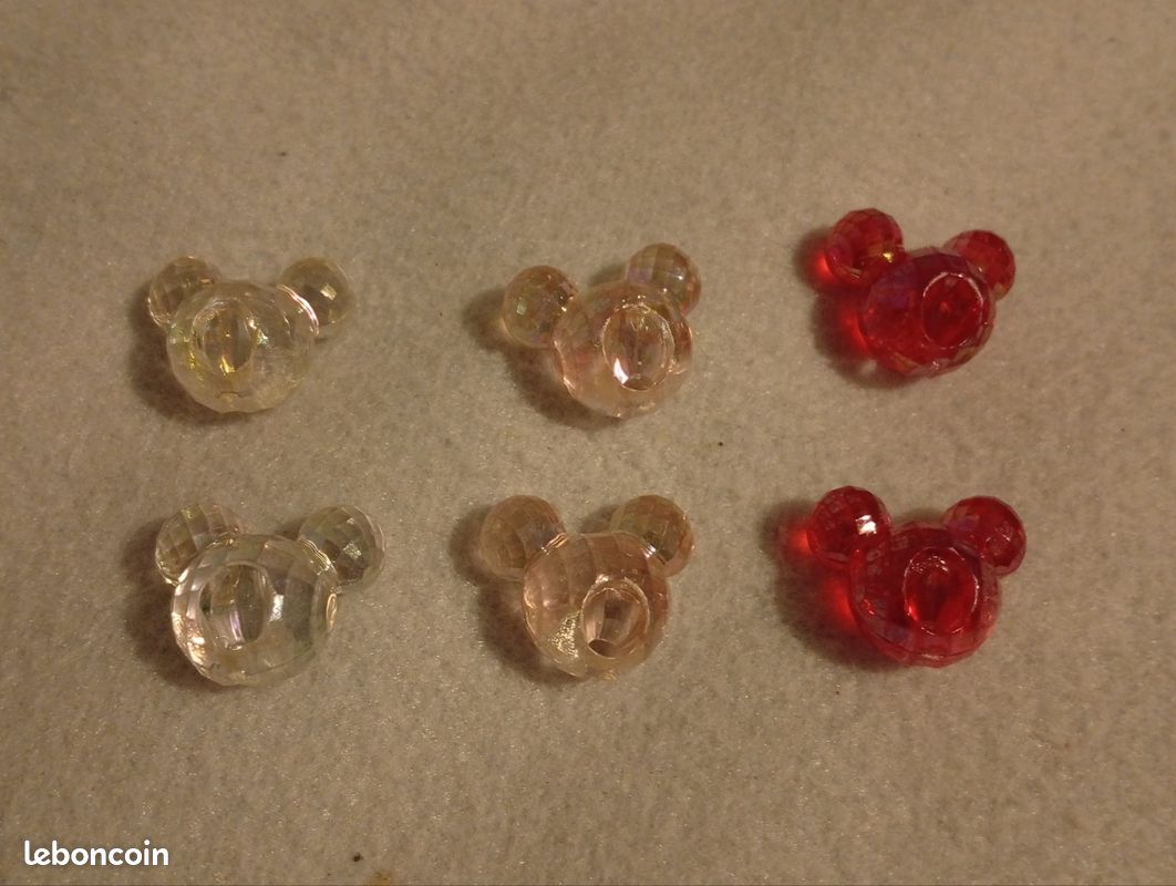 Lot 6 perles Mickey (image 1)