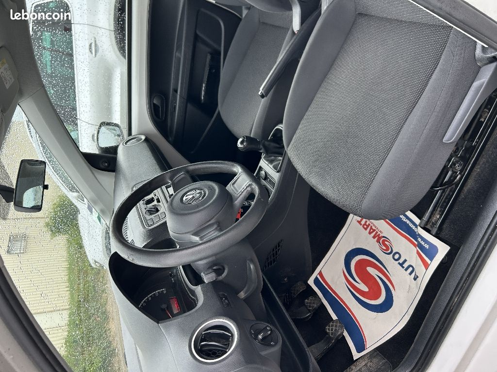 Volkswagen Up 1.0 60 Take Up (image 7)