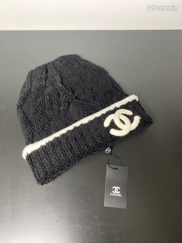 Bonnet Chanel (image 1)