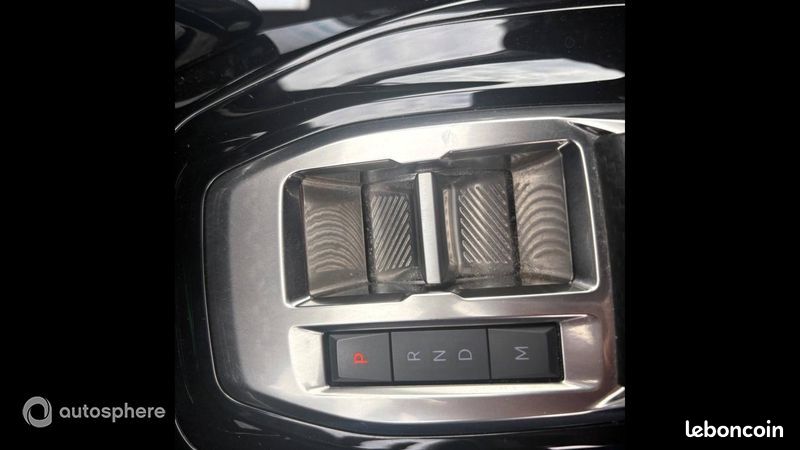 Peugeot 208 1.2 PureTech 130ch S&S Allure Pack EAT8 (image 14)