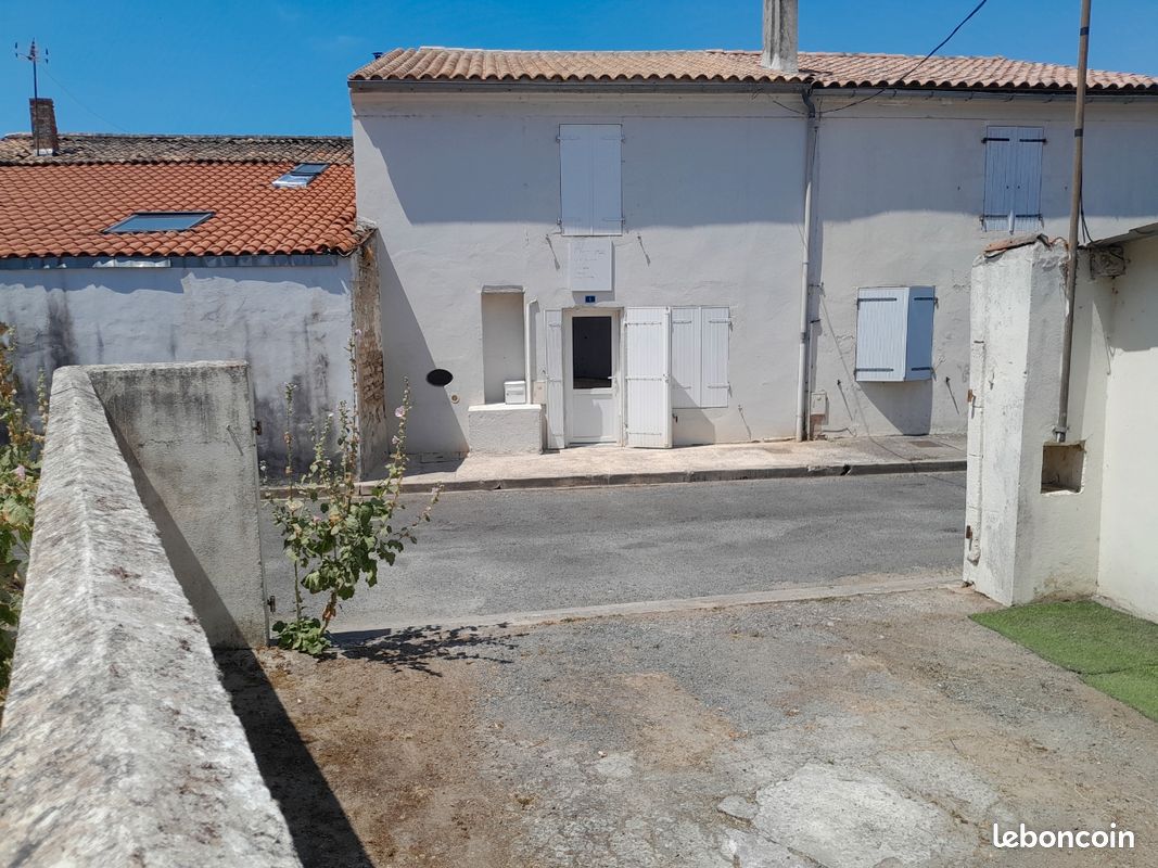 Maison 4 pièces 100 m² · à Ciré-d'Aunis · 100 m² · 170 000 €