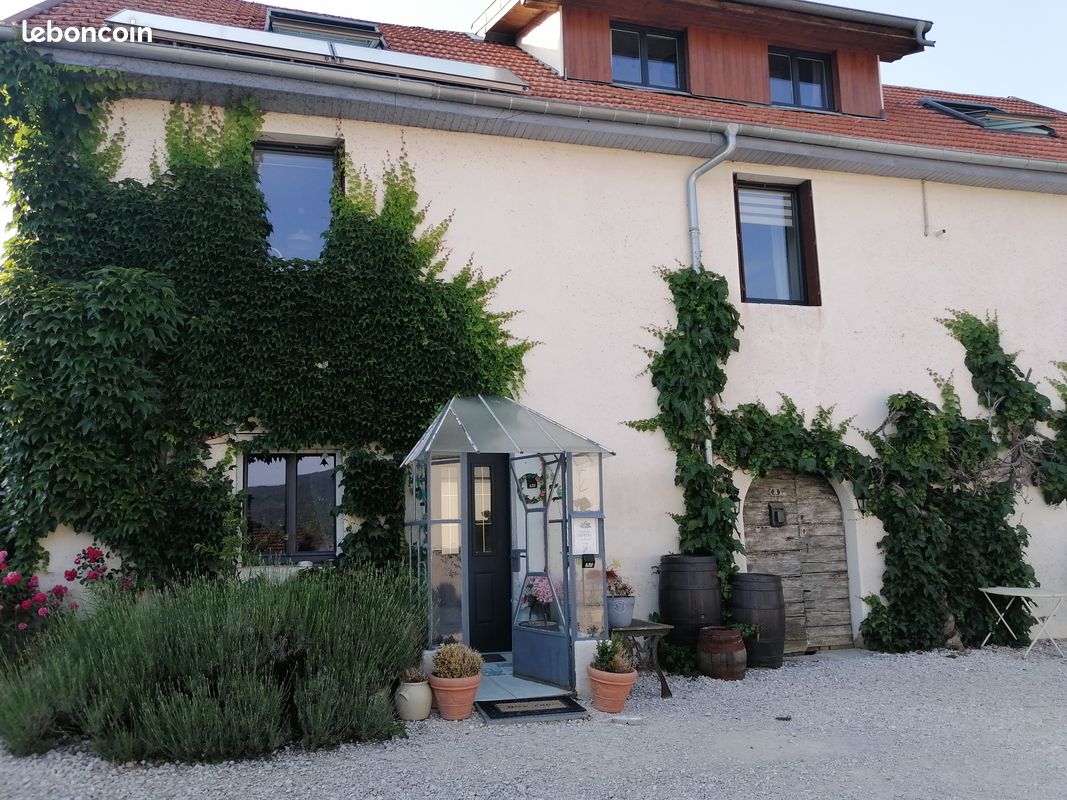 Maison vigneronne atypique (image 1)