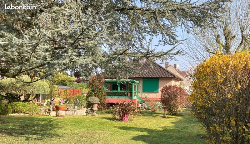 Maison 3 pièces 67 m² · à Champcueil · 67 m² · 290 000 €