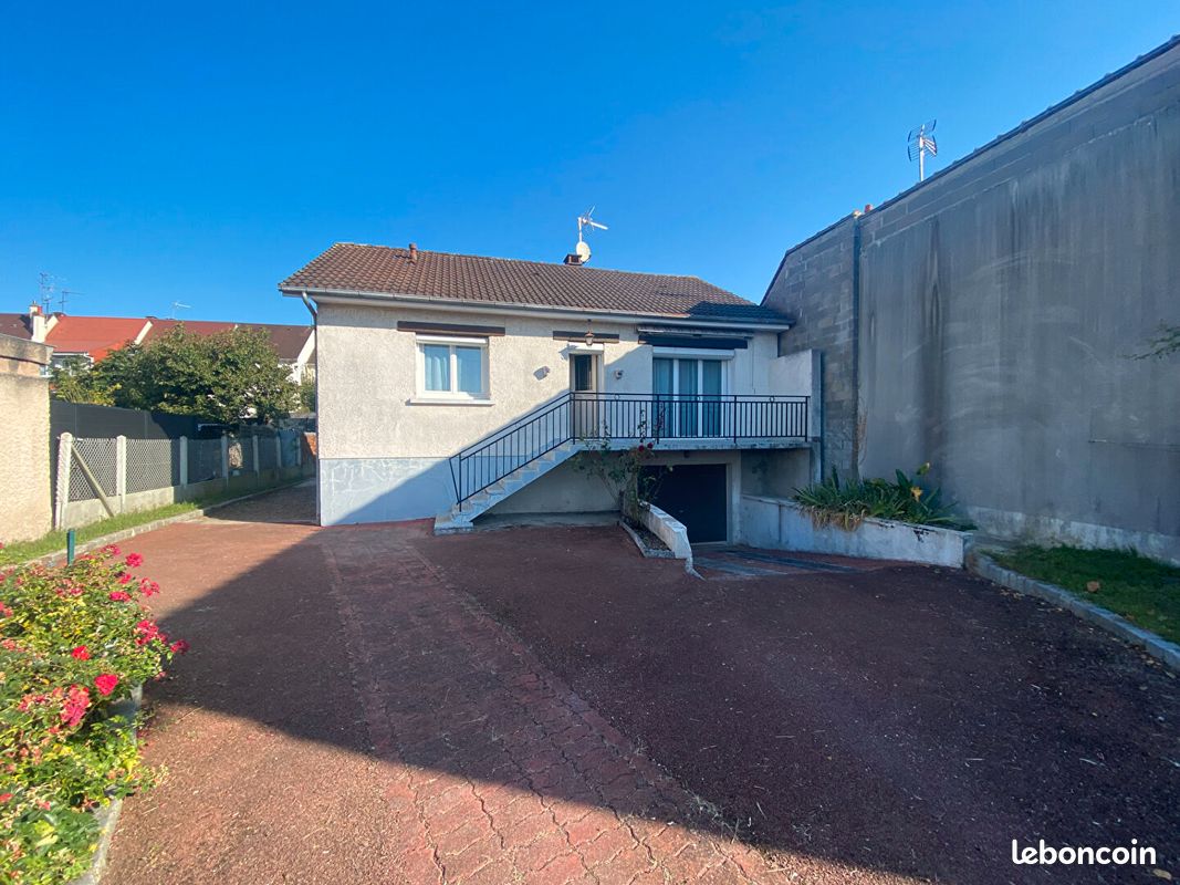 Appartement a louer saint-jean-de-la-ruelle - 1 pièce(s) - 21 m2 - Surfyn