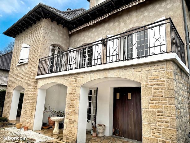 Maison 7 pièces 186 m²
