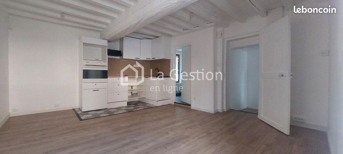 Appartement 2 pièces 56 m² · à Cergy · 56 m² · 960 €