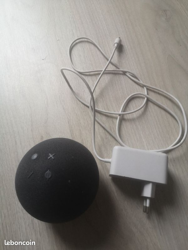 Haut-parleur intelligent Amazon Echo Dot 5 - Anthracite (image 1)
