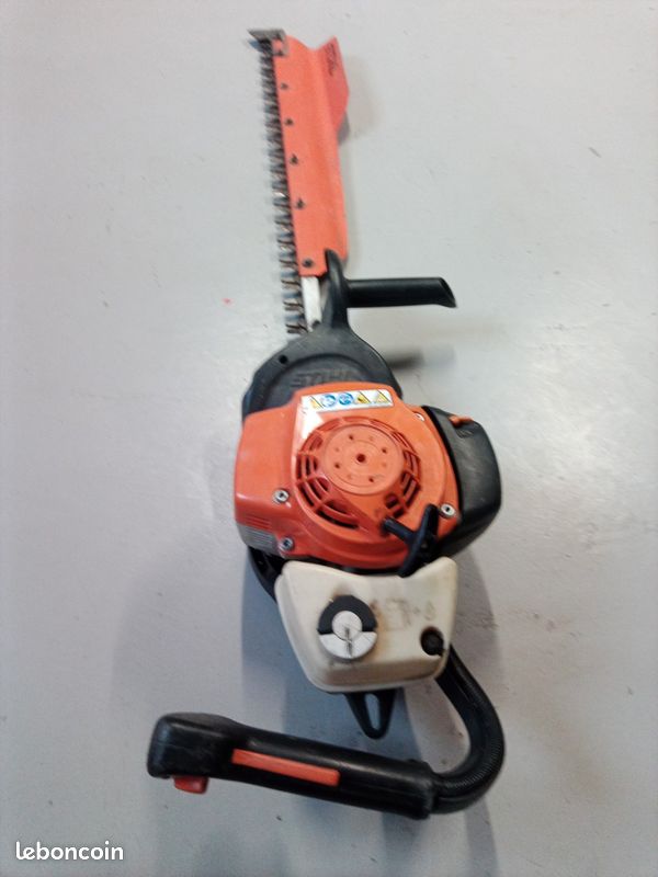 Taille-haie HS87R Stihl (pour pièces) (image 2)