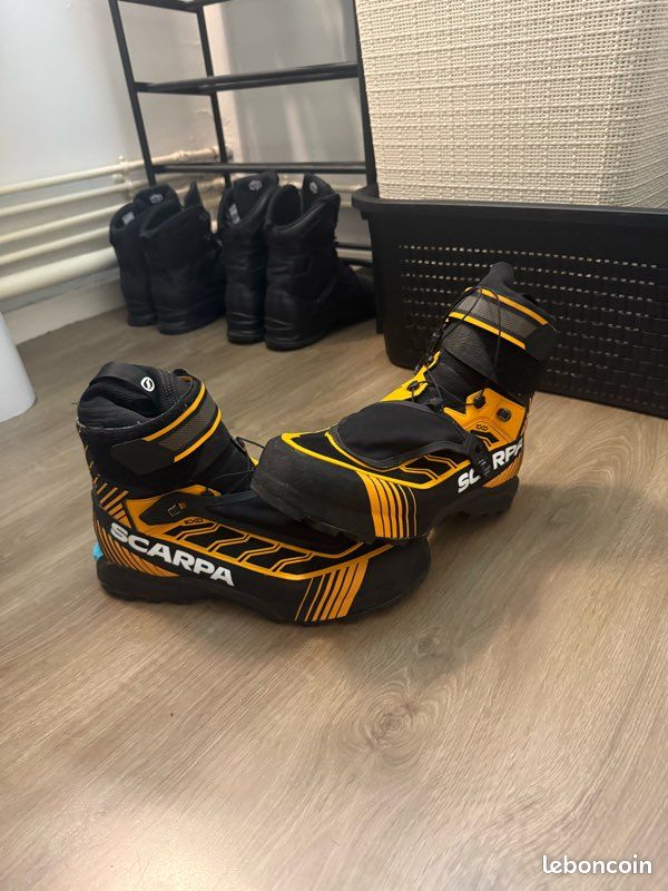 Scarpa Ribelle Tech 3.0 HD - Taille 45 - Sortie 1 fois, état neuf (image 1)