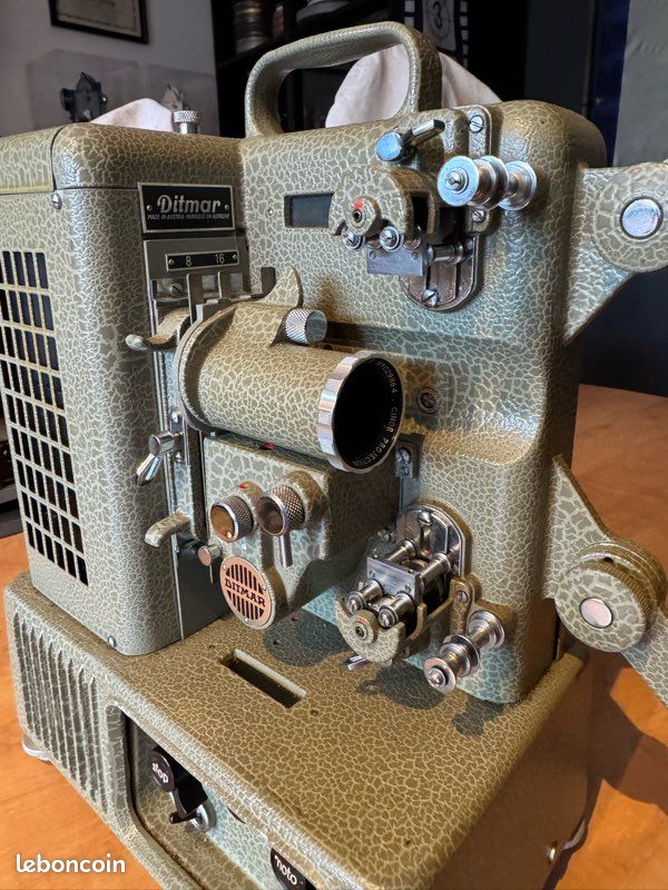 Projecteur Cinéma Heurtier Super 53 Tri-Format – 8/9.5/16mm, Fonctionne