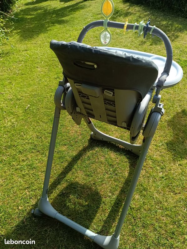 Vends chaise haute bébé chicco polly magic relax (image 4)