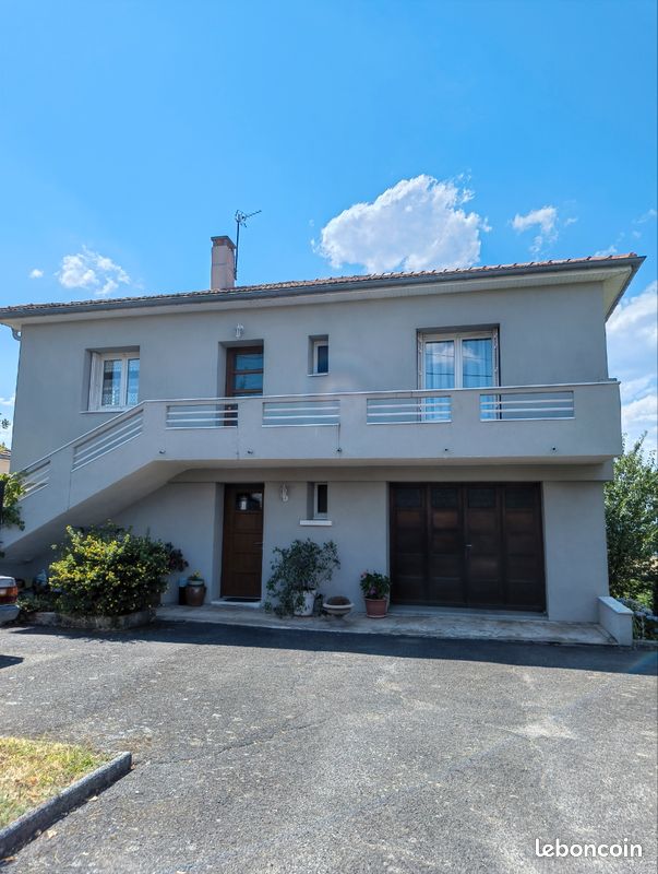 Maison 4 pièces 120 m² · à Yssingeaux · 120 m² · 220 000 €