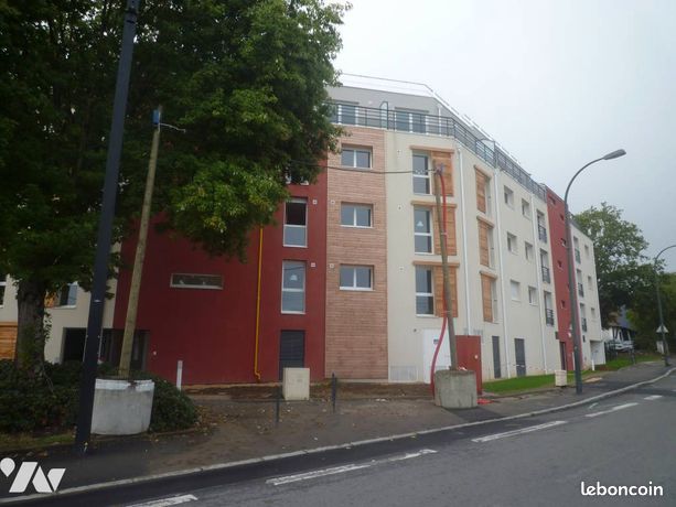 Studio 1 pièce 19 m²
