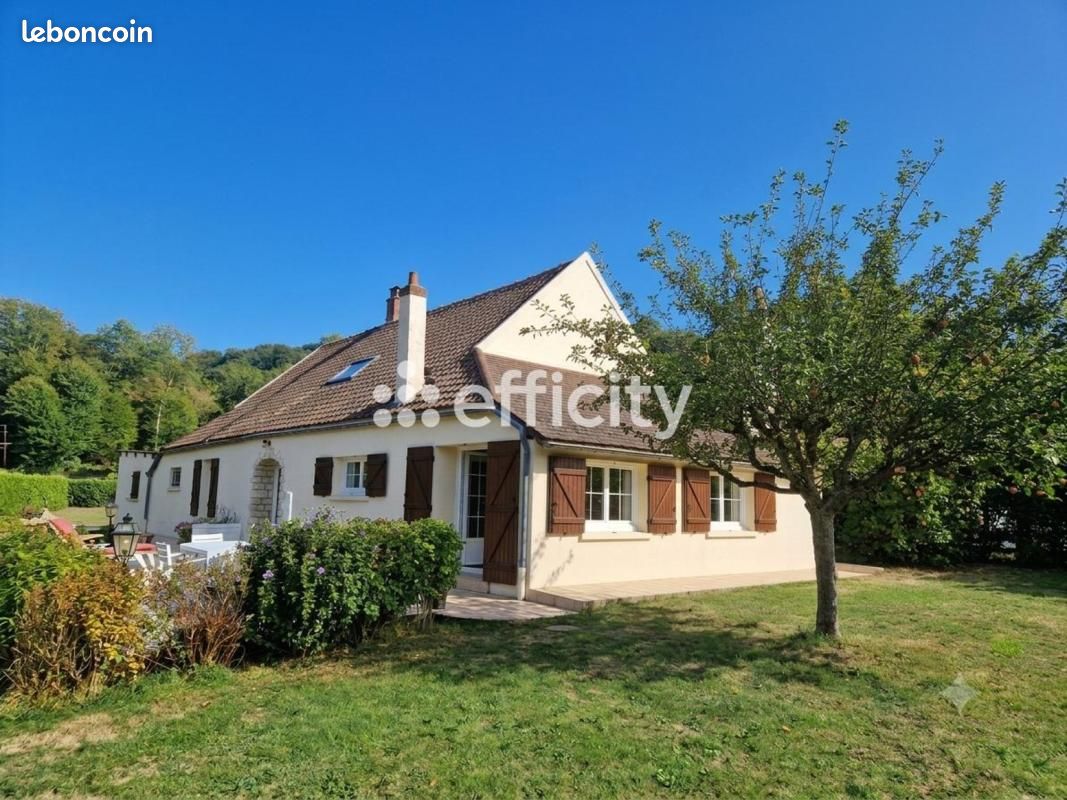 Maison 6 pièces 152 m² · à Sainte-Mesme · 152 m² · 349 000 €