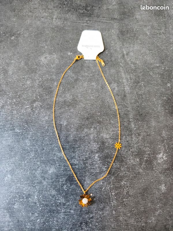 Collier en acier inoxydable (image 1)