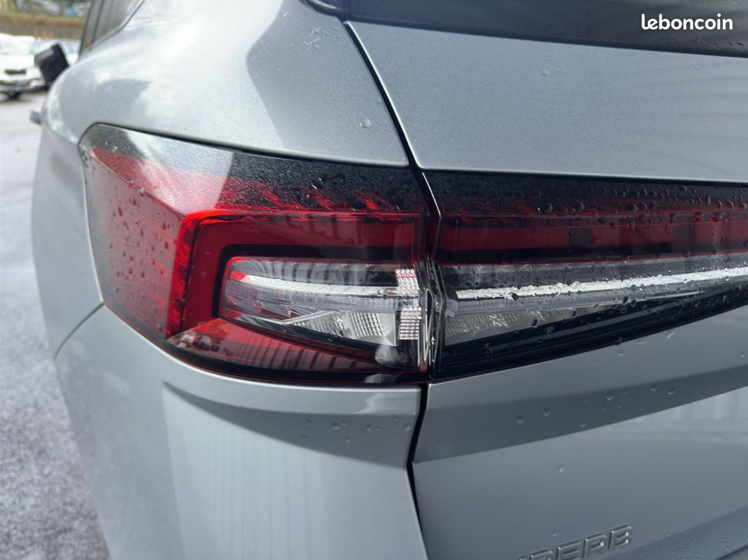 SKODA Superb Combi 1.5 TSI mHEV 150 ch ACT DSG7 Laurin & Klement (image 26)
