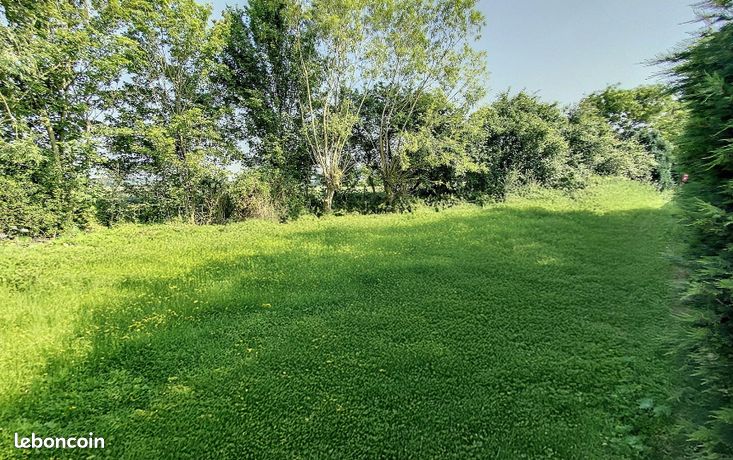 Terrain 814 m² Santes