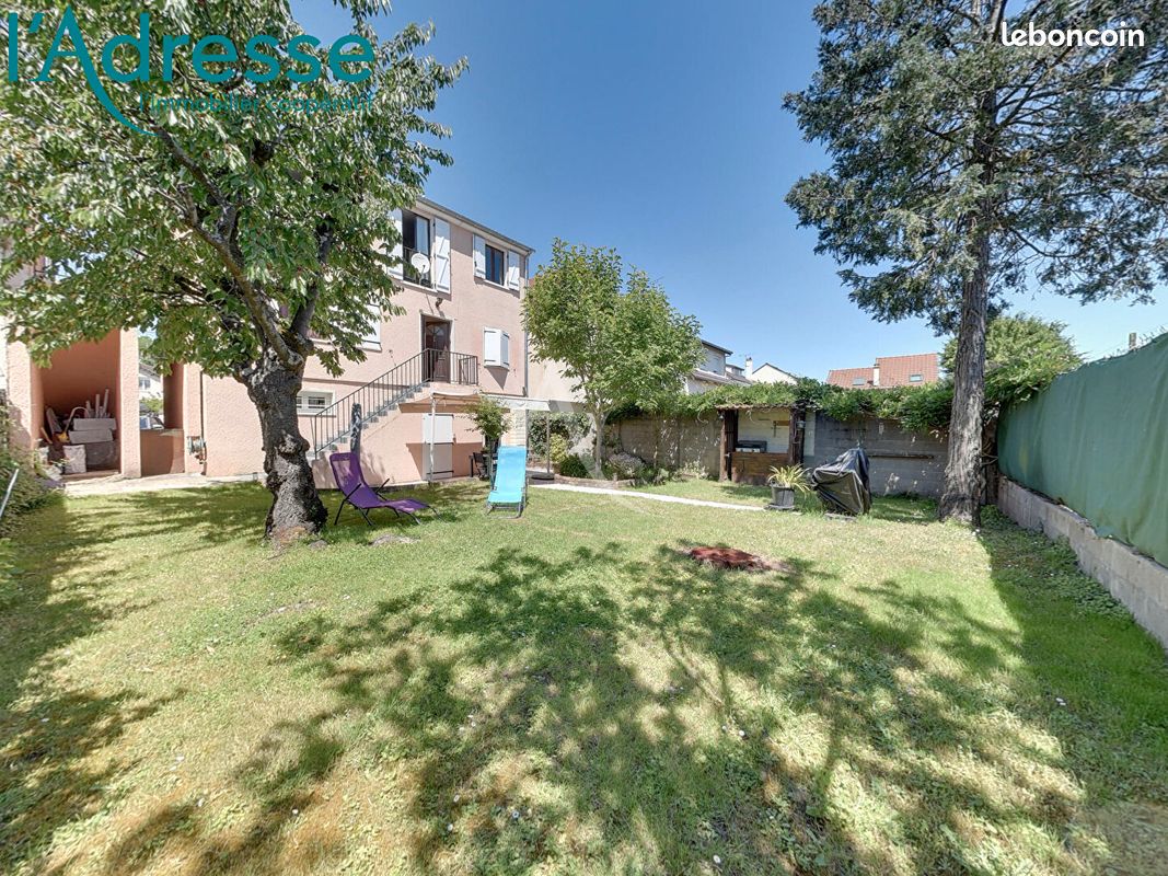 Maison 6 pièces 141 m² · à Neuilly-sur-Marne · 141 m² · 418 500 €