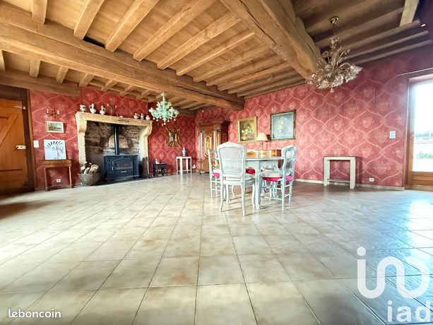 Propriété 8 pièces 215 m²