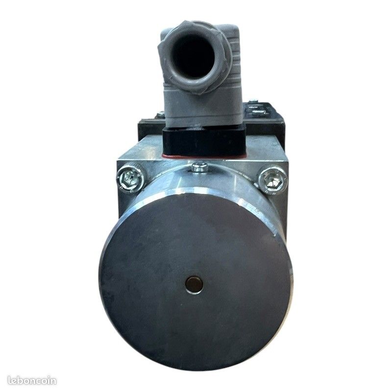 DENISON 4DP02E4303Q60A2G12C1 Valve directionnelle proportionnell (image 7)