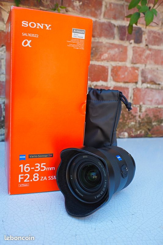 Sony Zeiss Vario-Sonnar T* 16-35mm F2.8 ZA SSM II MONTURE A (image 2)
