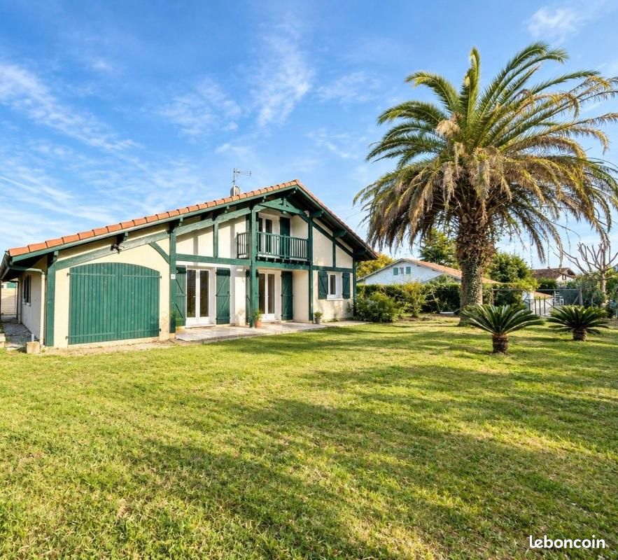 Maison 5 pièces 117 m² · à Saint-Vincent-de-Tyrosse · 117 m² · 380 000 €