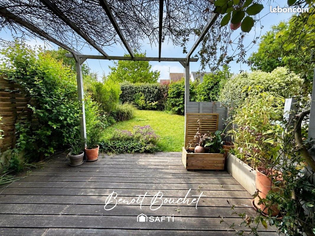 Maison 5 pièces 100 m² · à Carpiquet · 100 m² · 278 000 €